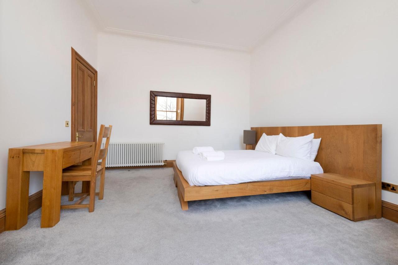 Joivy Spacious Home Near The Meadows エディンバラ エクステリア 写真