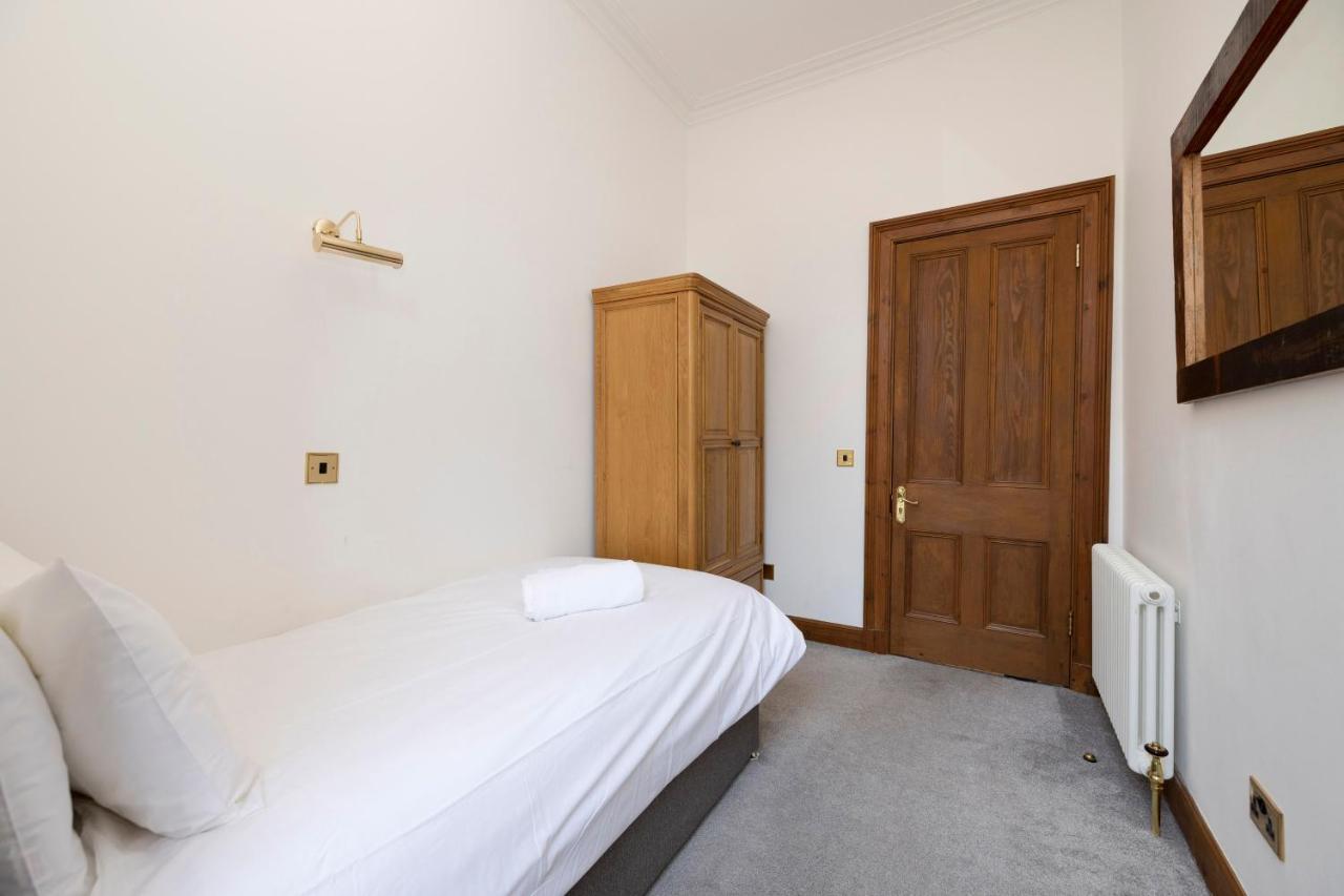 Joivy Spacious Home Near The Meadows エディンバラ エクステリア 写真
